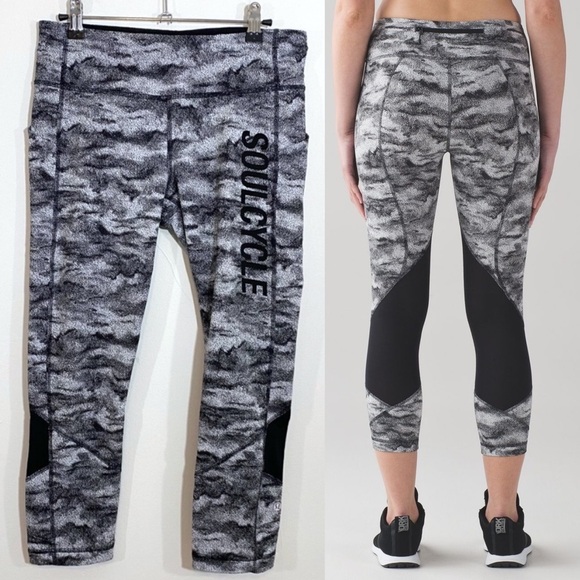 Lululemon x Soulcycle Pace Rival Cropped Capri Leggings 22" Luxtreme Hazy Days 8 - Picture 1 of 6
